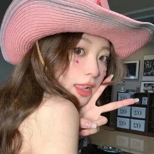 女摄青鬼游埠海报